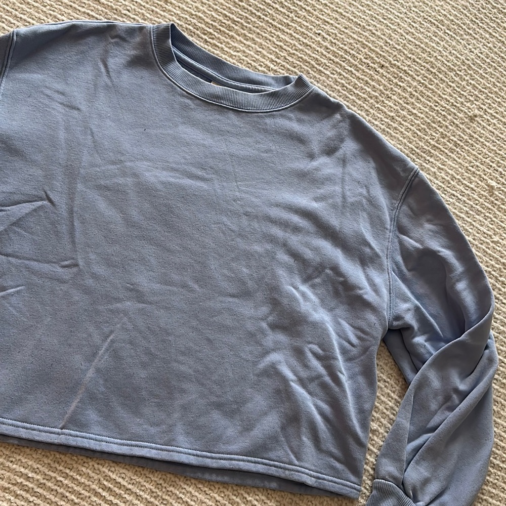 COMFY MID CREWNECK